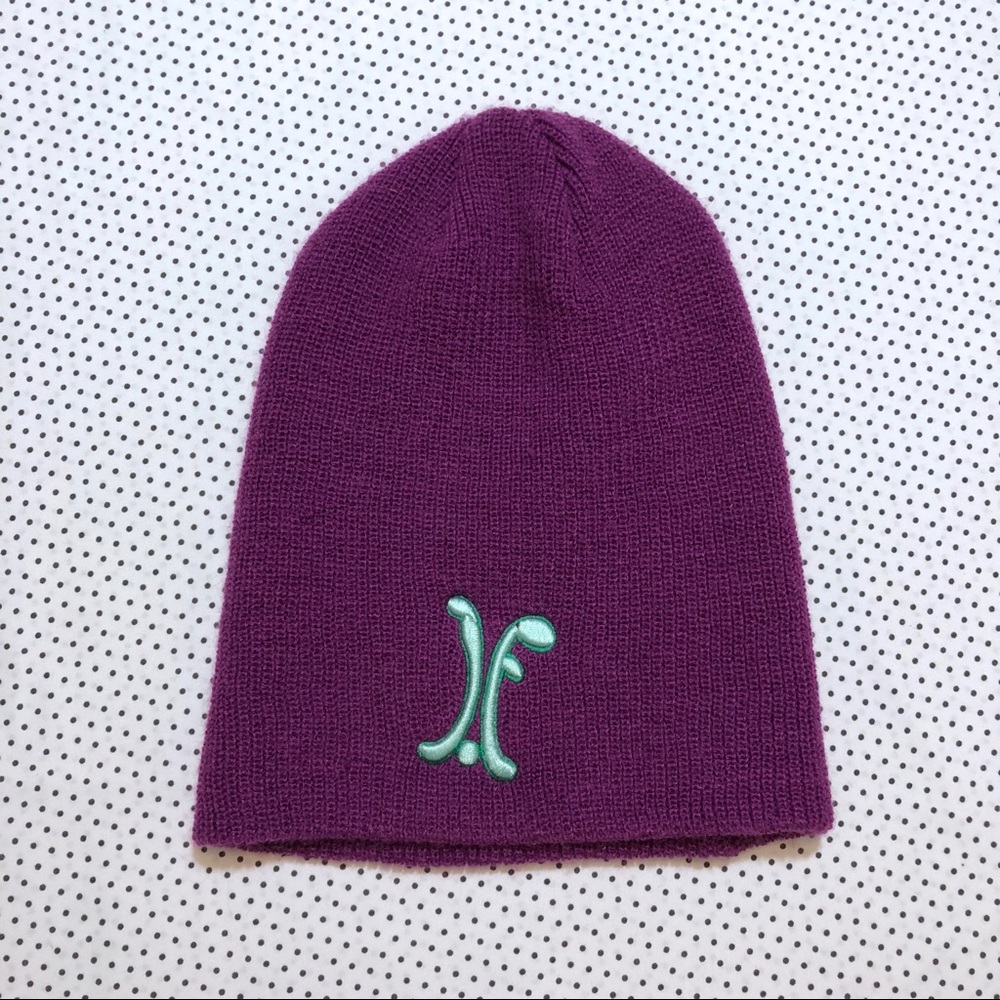 New ✨ iFound Snowboarding Beanie